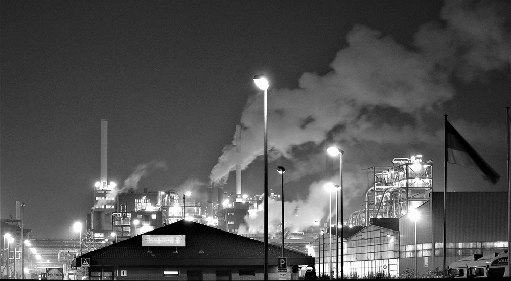 Air pollution architecture black and white 683535